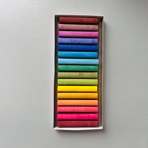 Blackboard pastels chalk set of 16