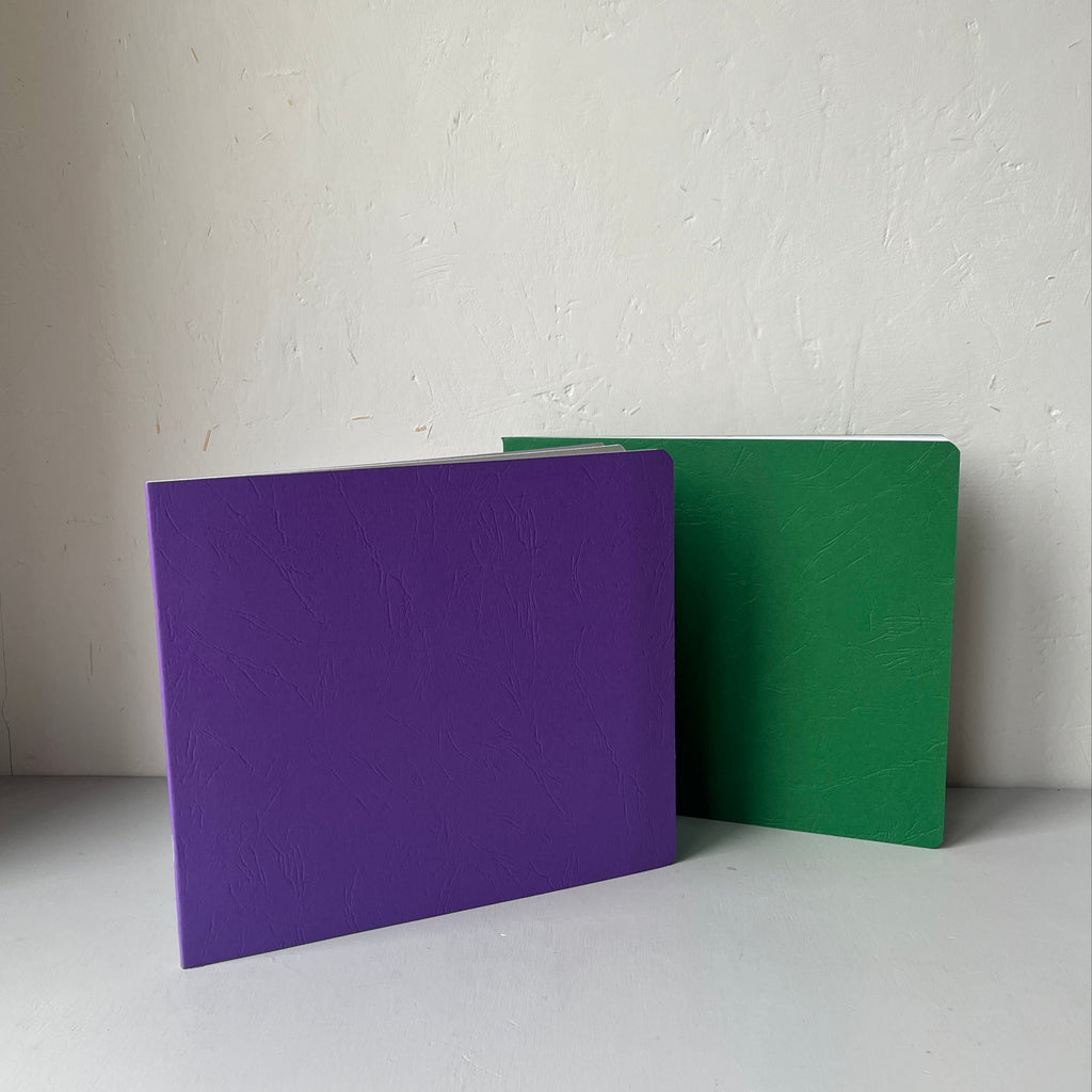 Waldorf drawingbooks green - purple