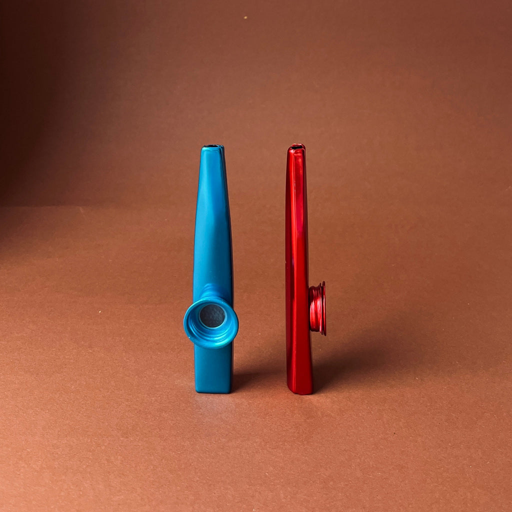 Tin Kazoo blue - red