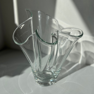 Vintage glass handkerchief vase