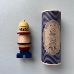 Wooden stacking toy blue + red