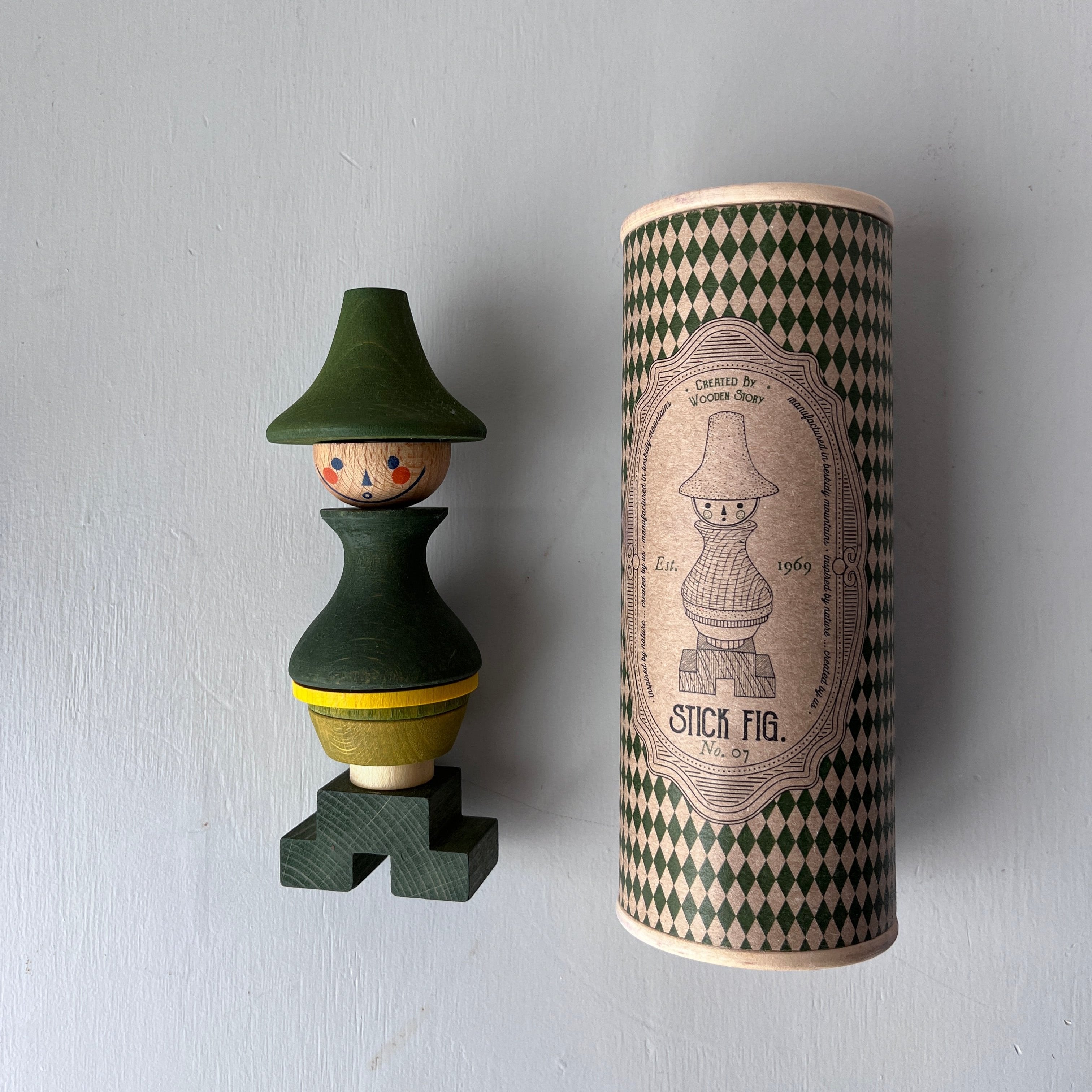 Wooden stacking toy green