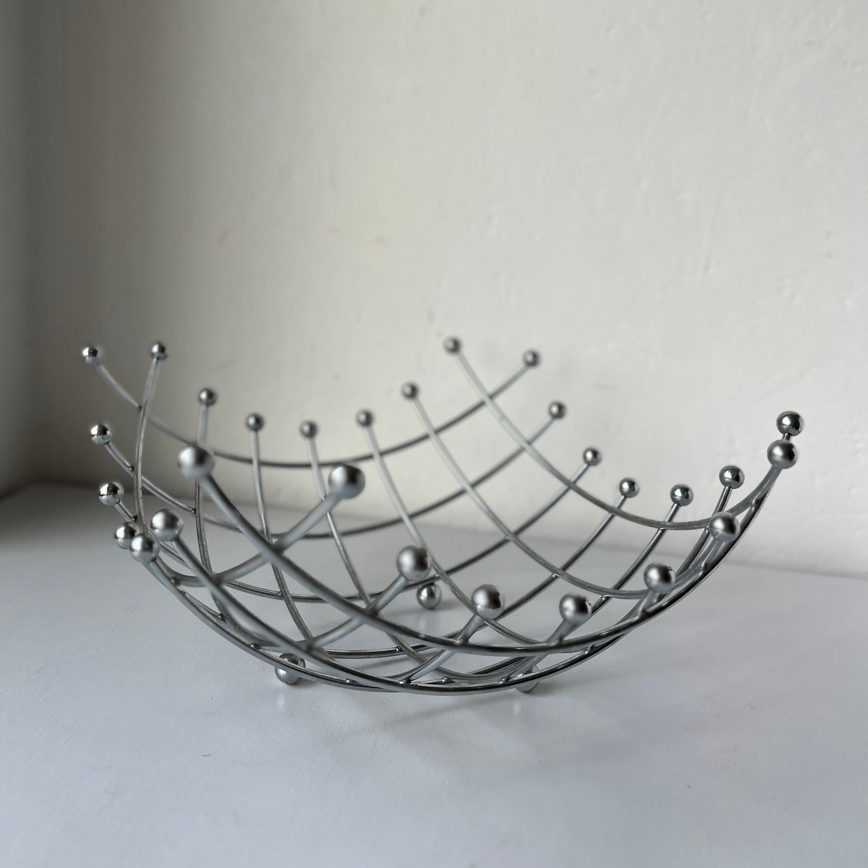 Stainless steel fruitbowl