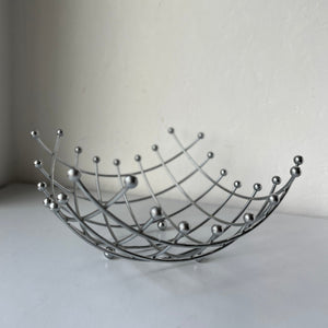 Stainless steel fruitbowl