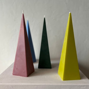 Piramide candle - 4 colours