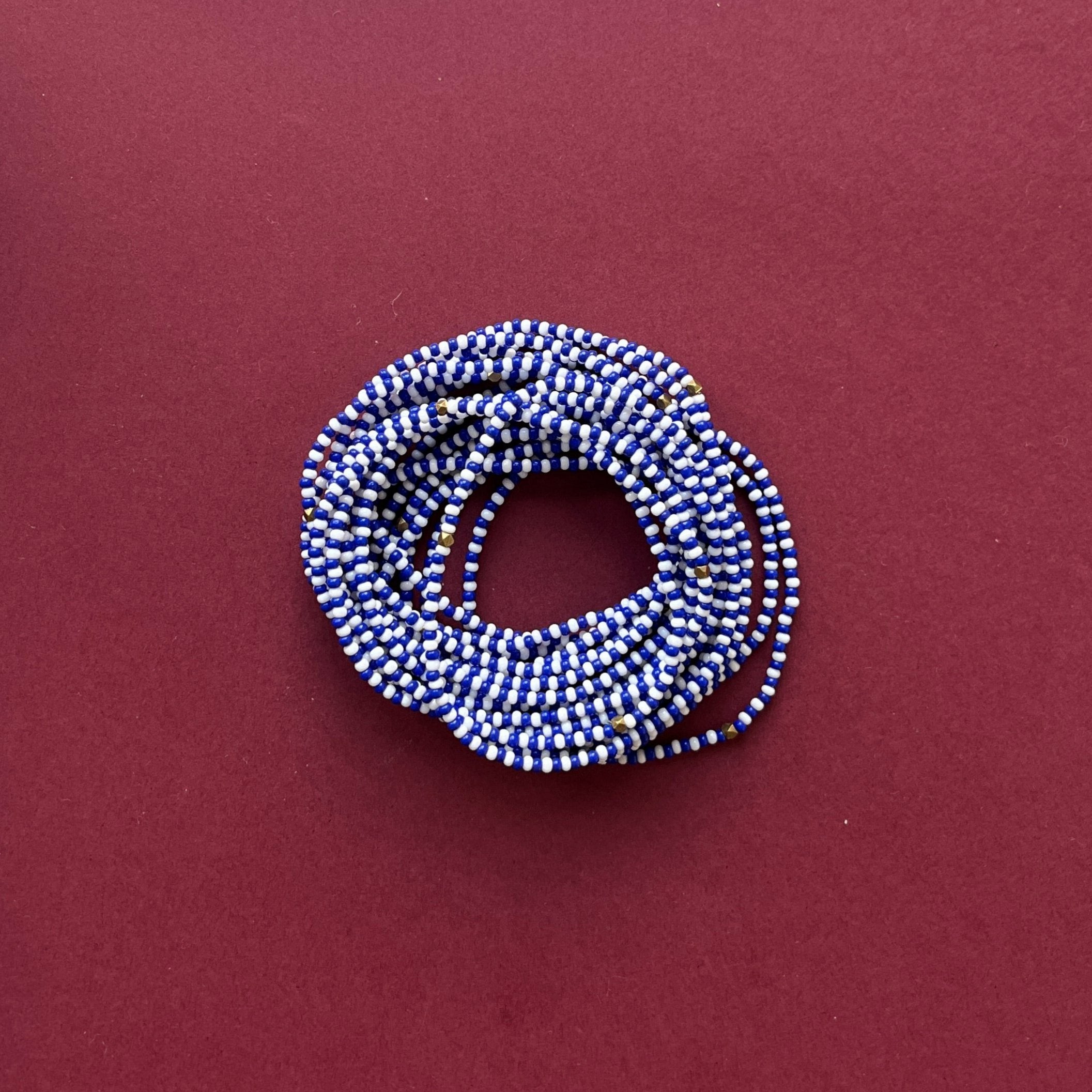 Beaded Masai bracelet blue and white dot