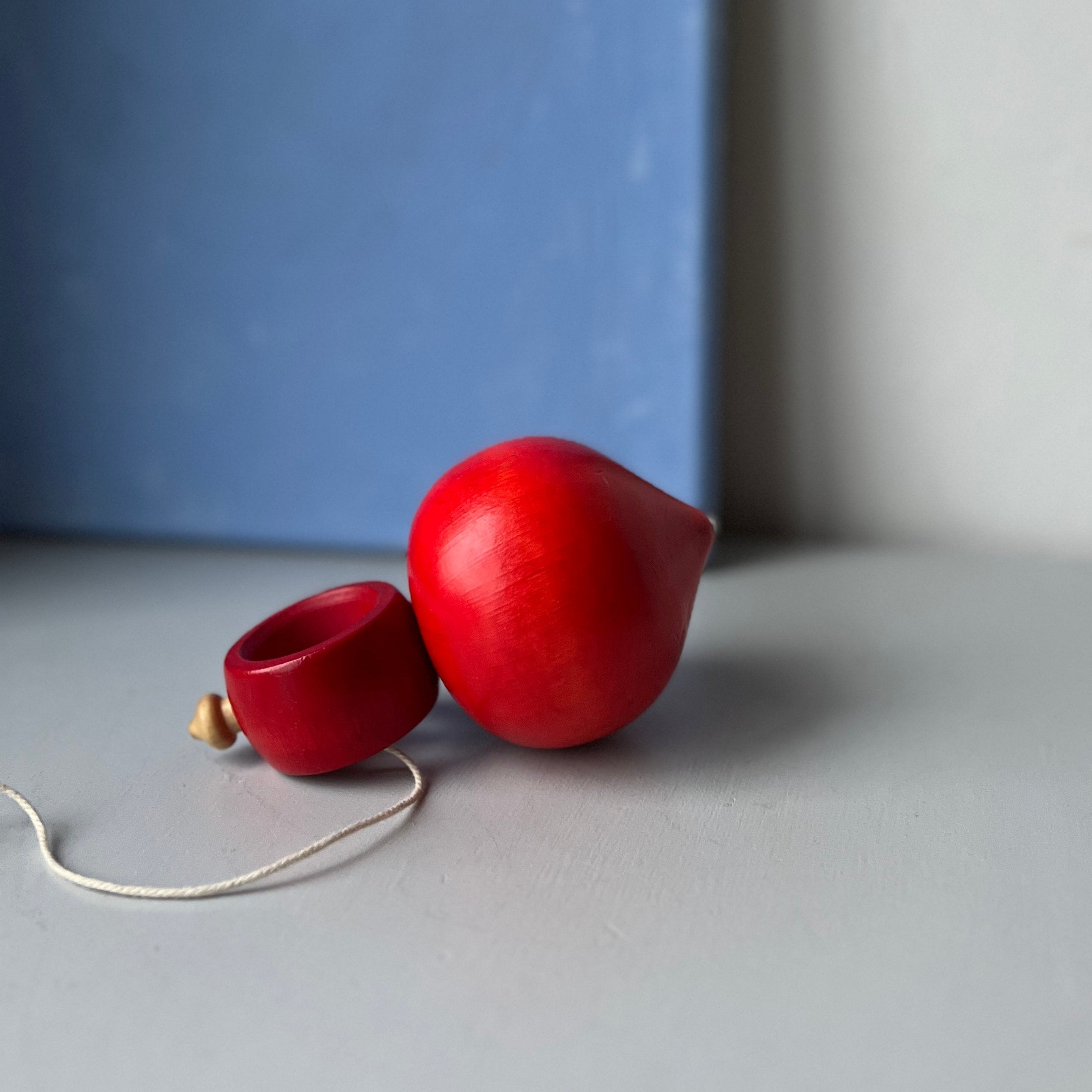 Big red wooden vintage spinner