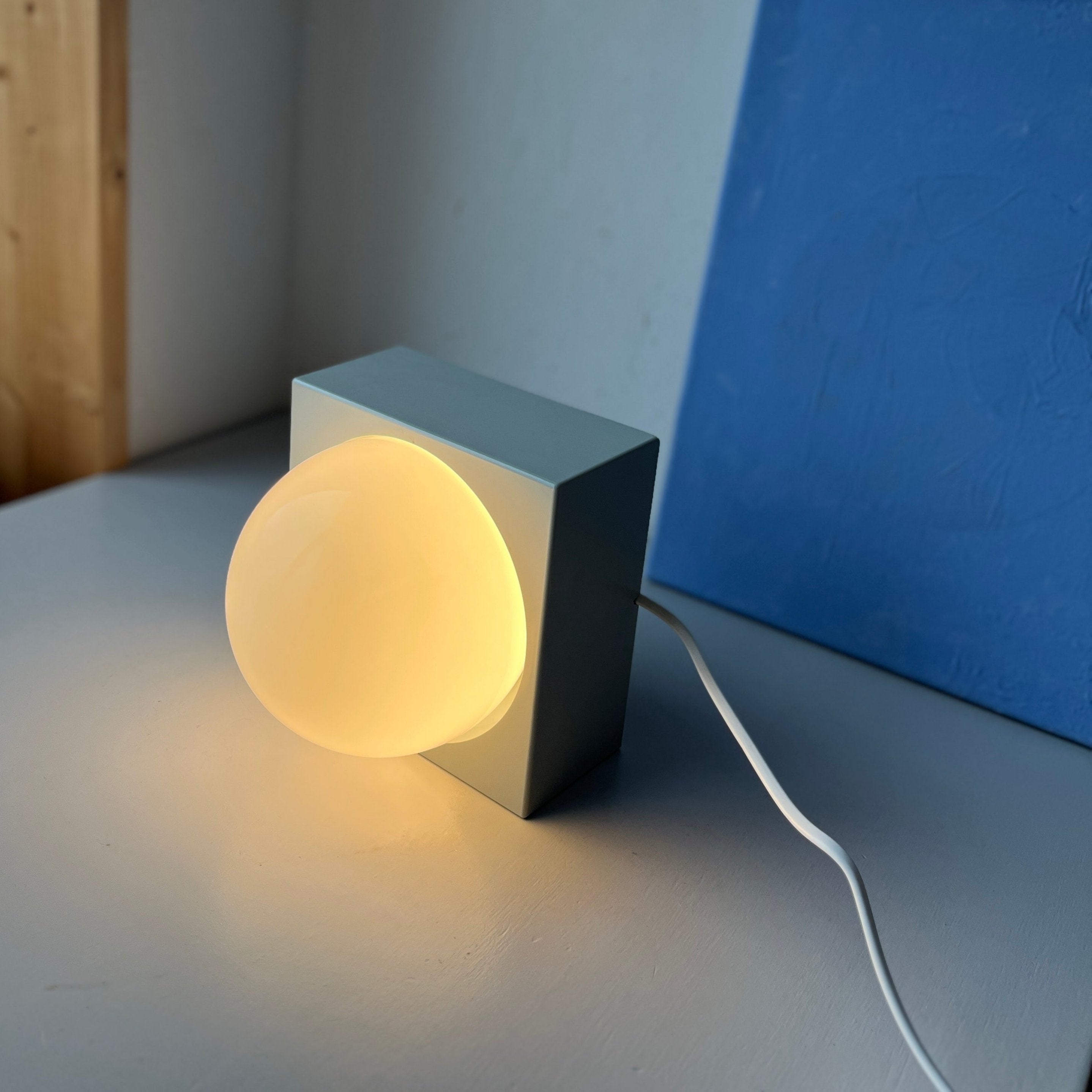 Ball light