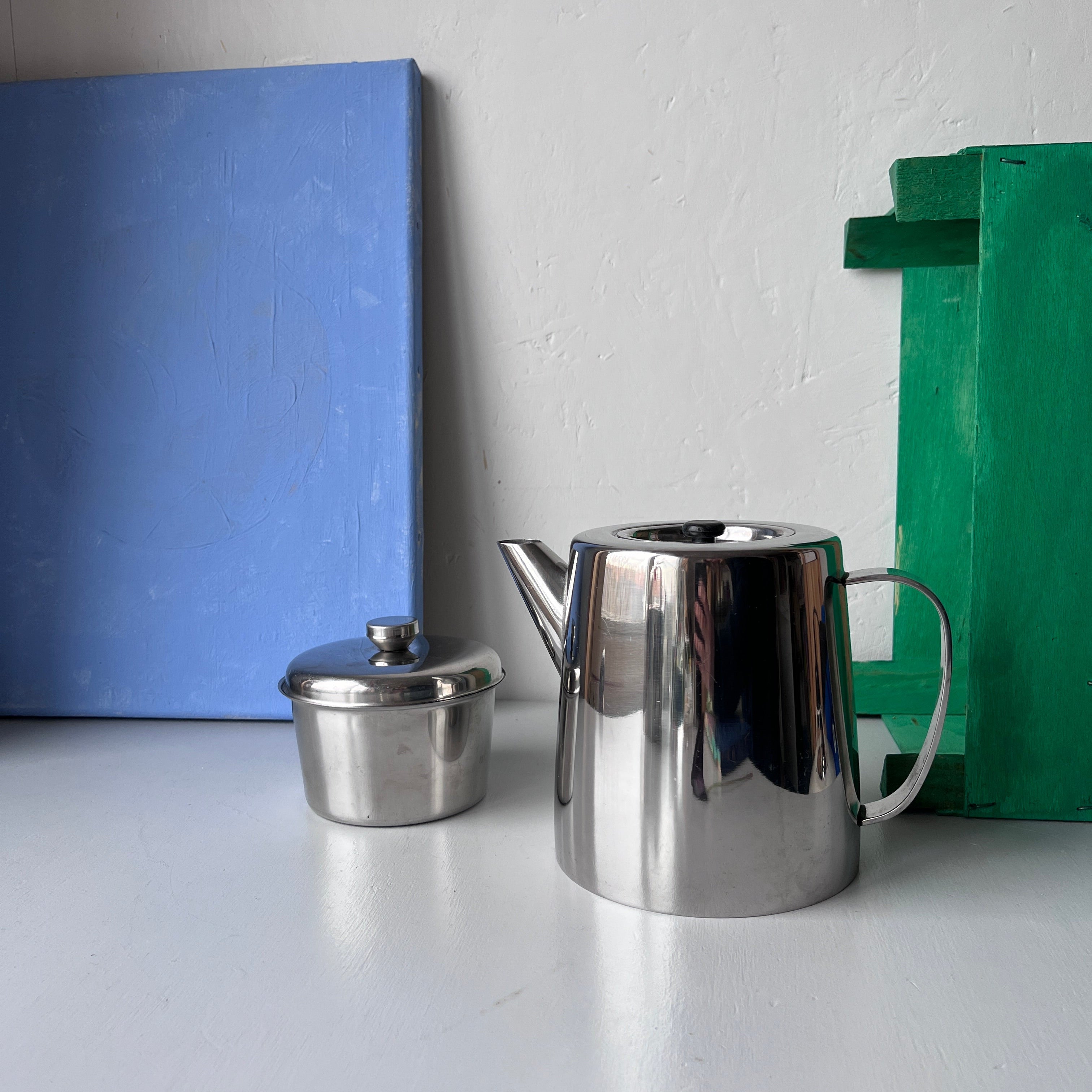 Stainless steel teapot + sugarpot