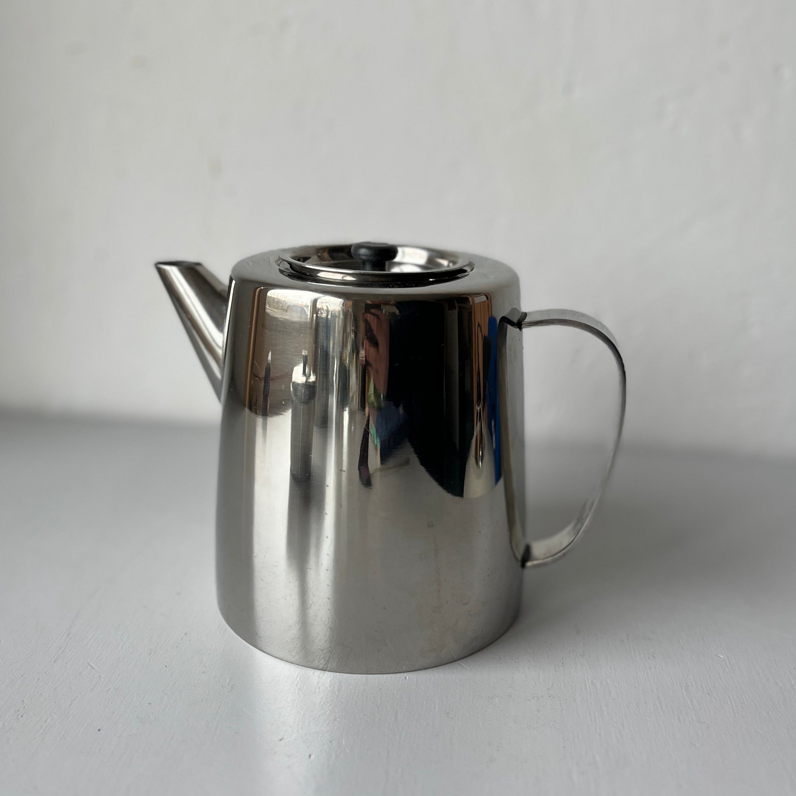 Stainless steel teapot + sugarpot