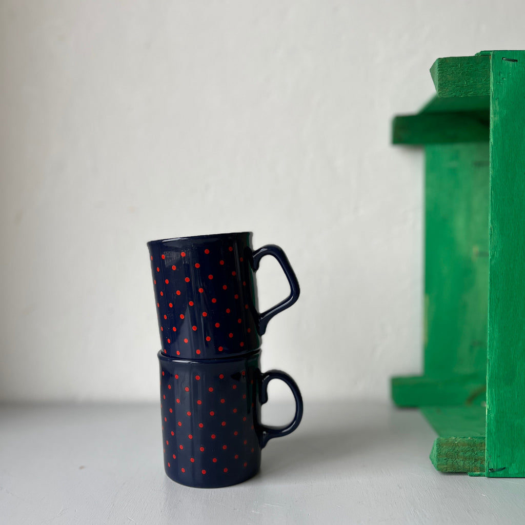 Two vintage mugs with dots