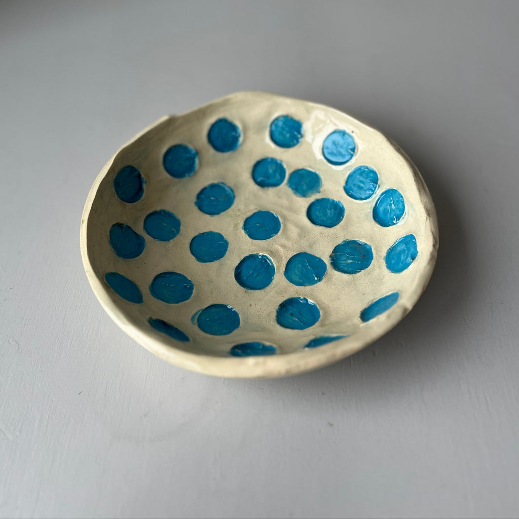 Small bowl dots