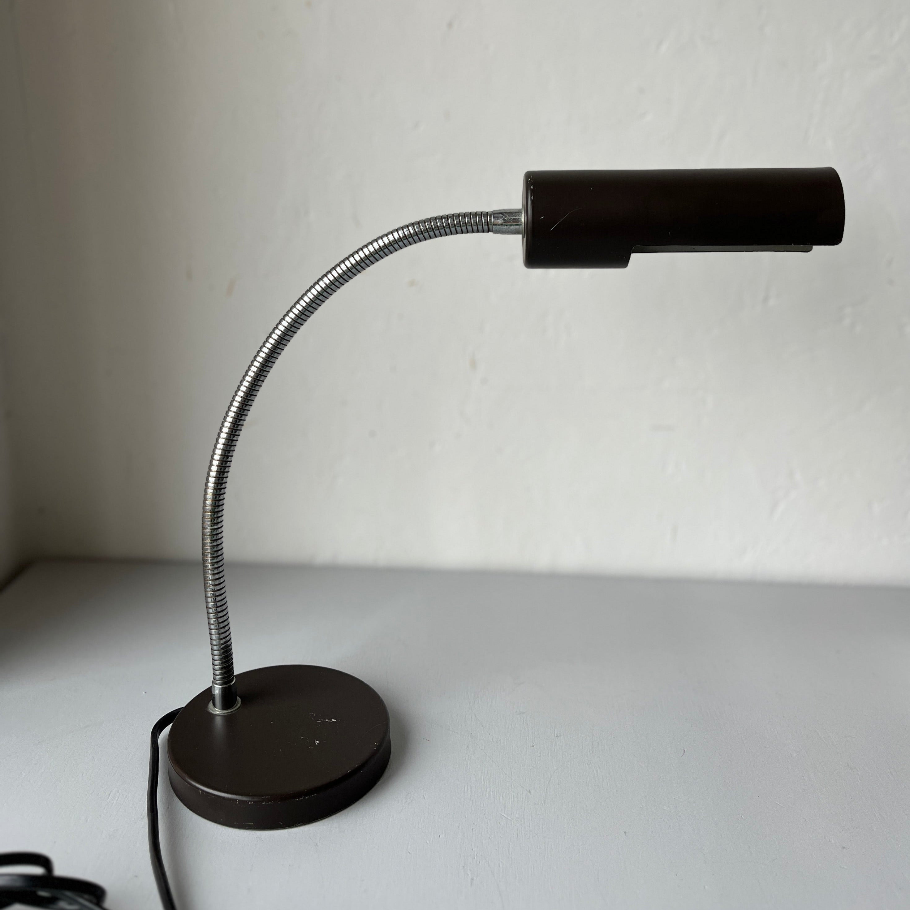 Vintage brown Hala desk light