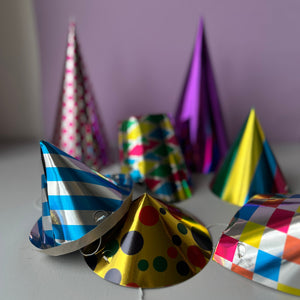 Paper party hat set of 7