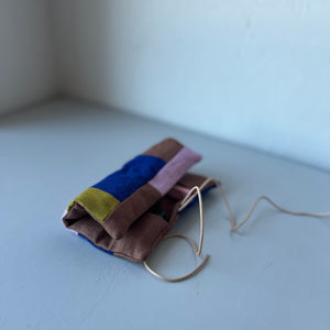 Linen patchwork case with block crayons Blue Lila
