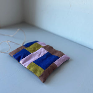 Linen patchwork case with block crayons Blue Lila