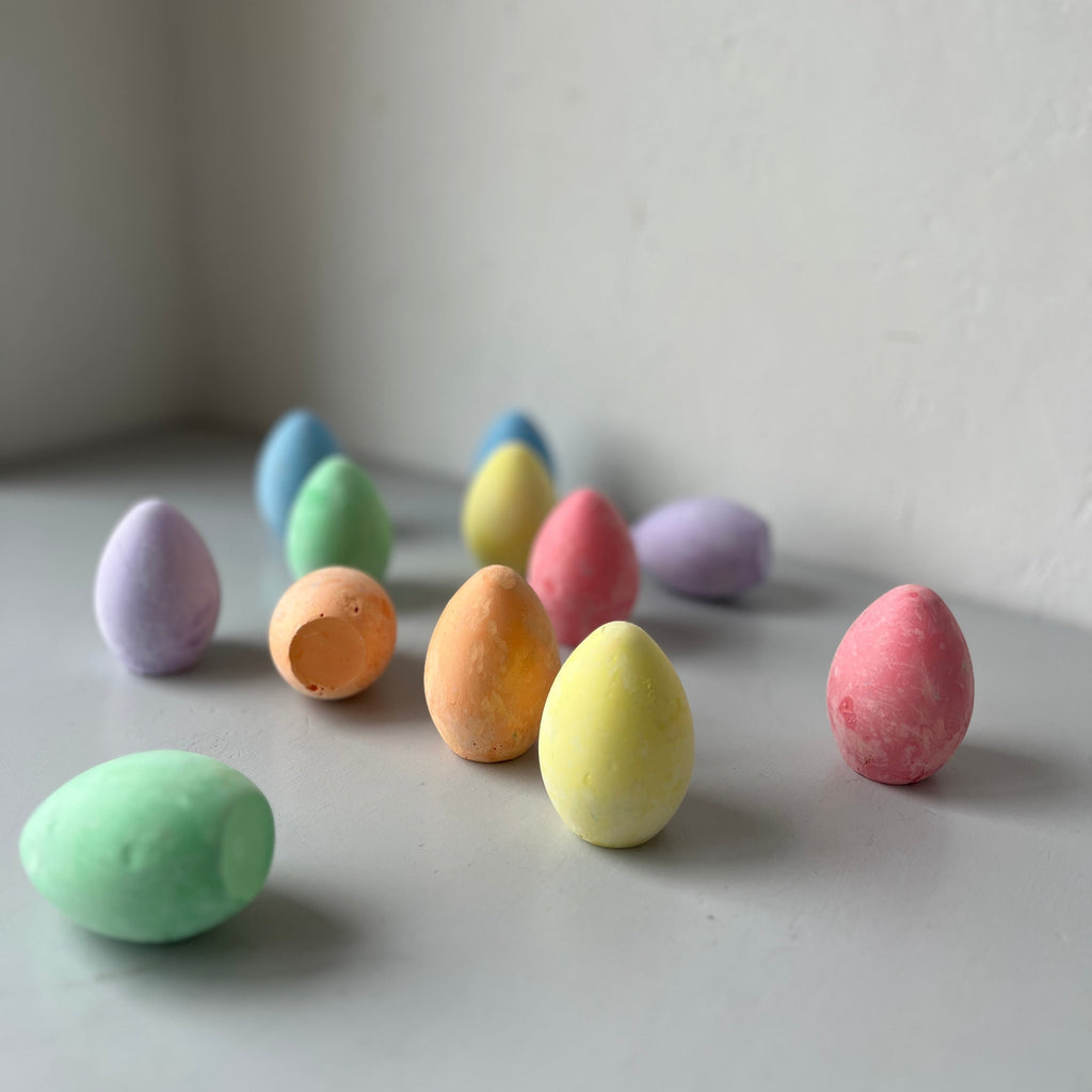 Colouring chalk eggs 12 pieces