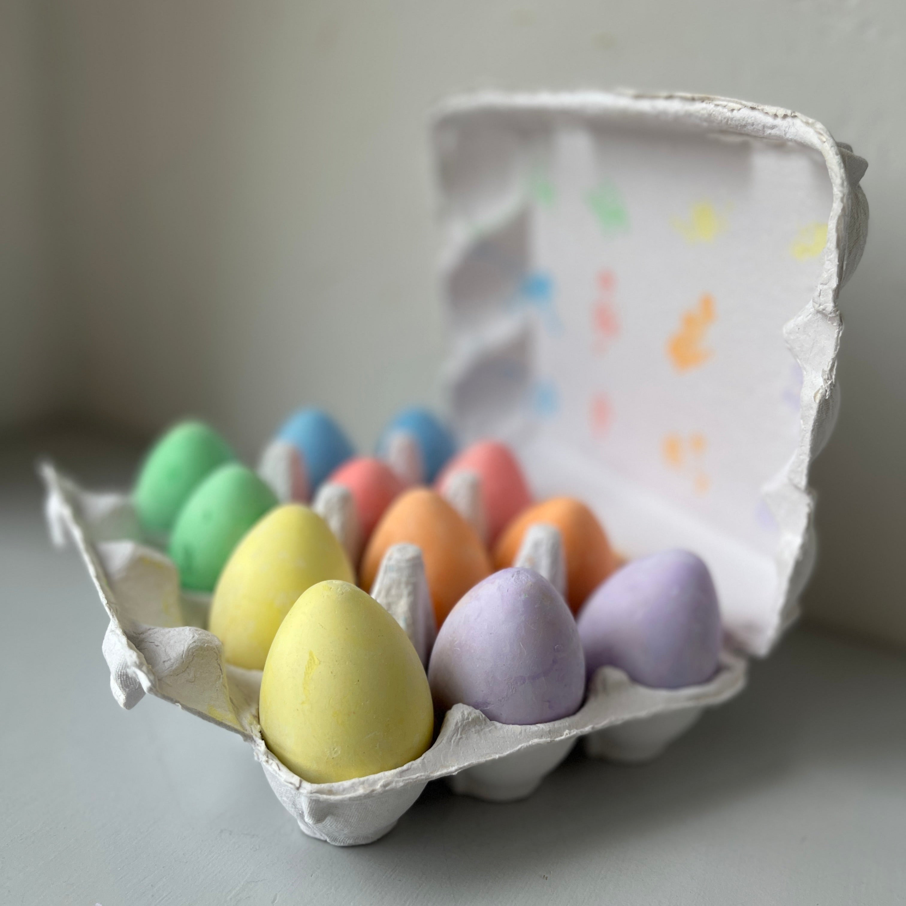 Colouring chalk eggs 12 pieces