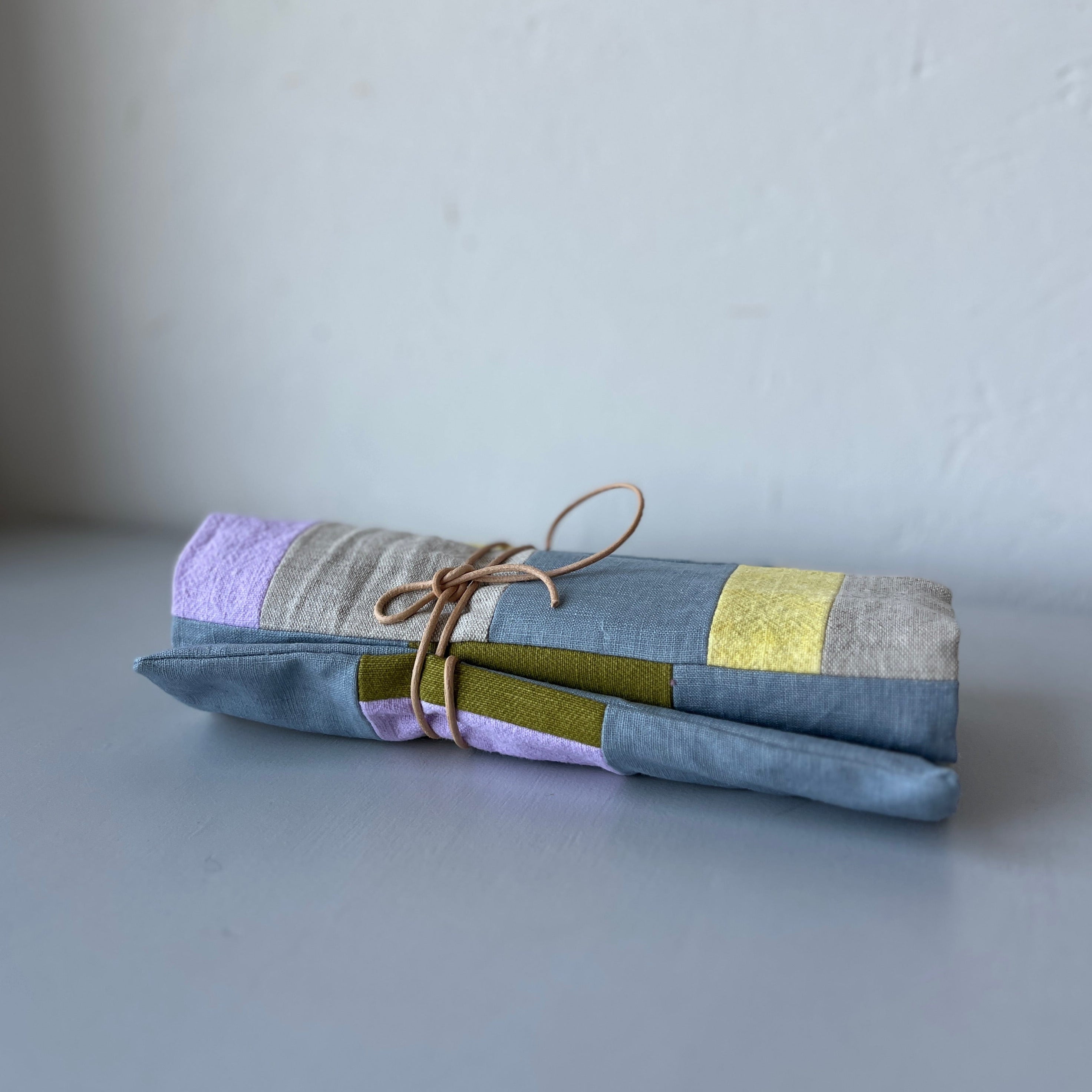 Linen pencil case patchwork Grey - Green - Lila