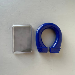 Magnetic wonder box + big magnet