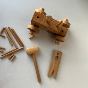 Vintage wooden building set