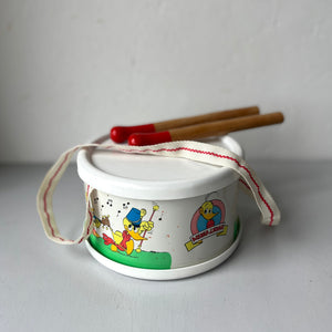 Vintage drum Alfred J. Kwak