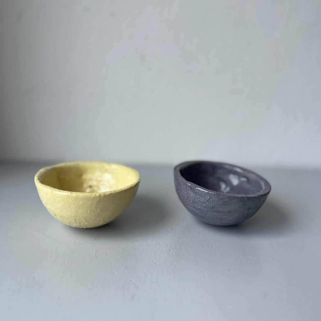 Set handmade ceramic bowls