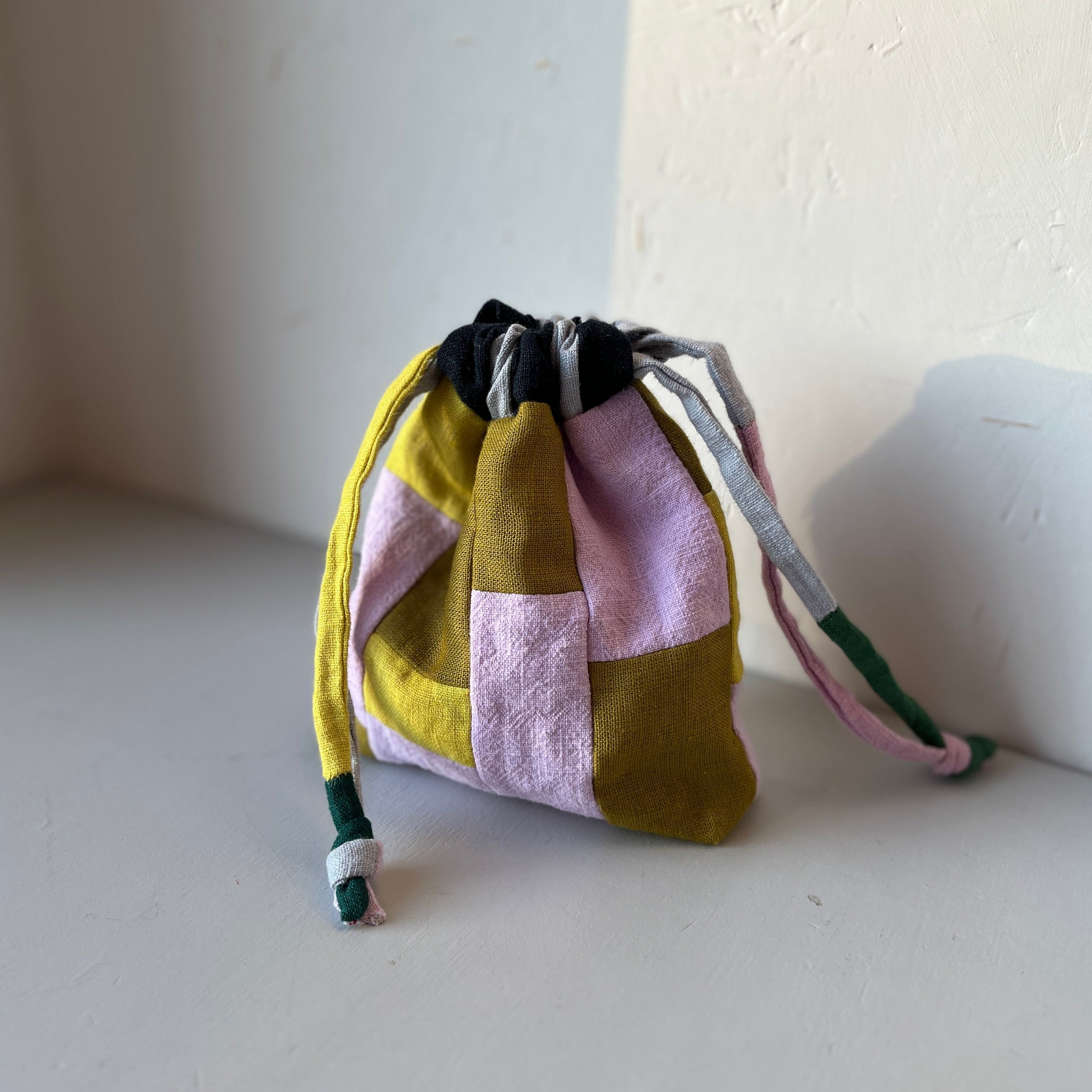 Linen patchwork treasure bag Mustard - Lila