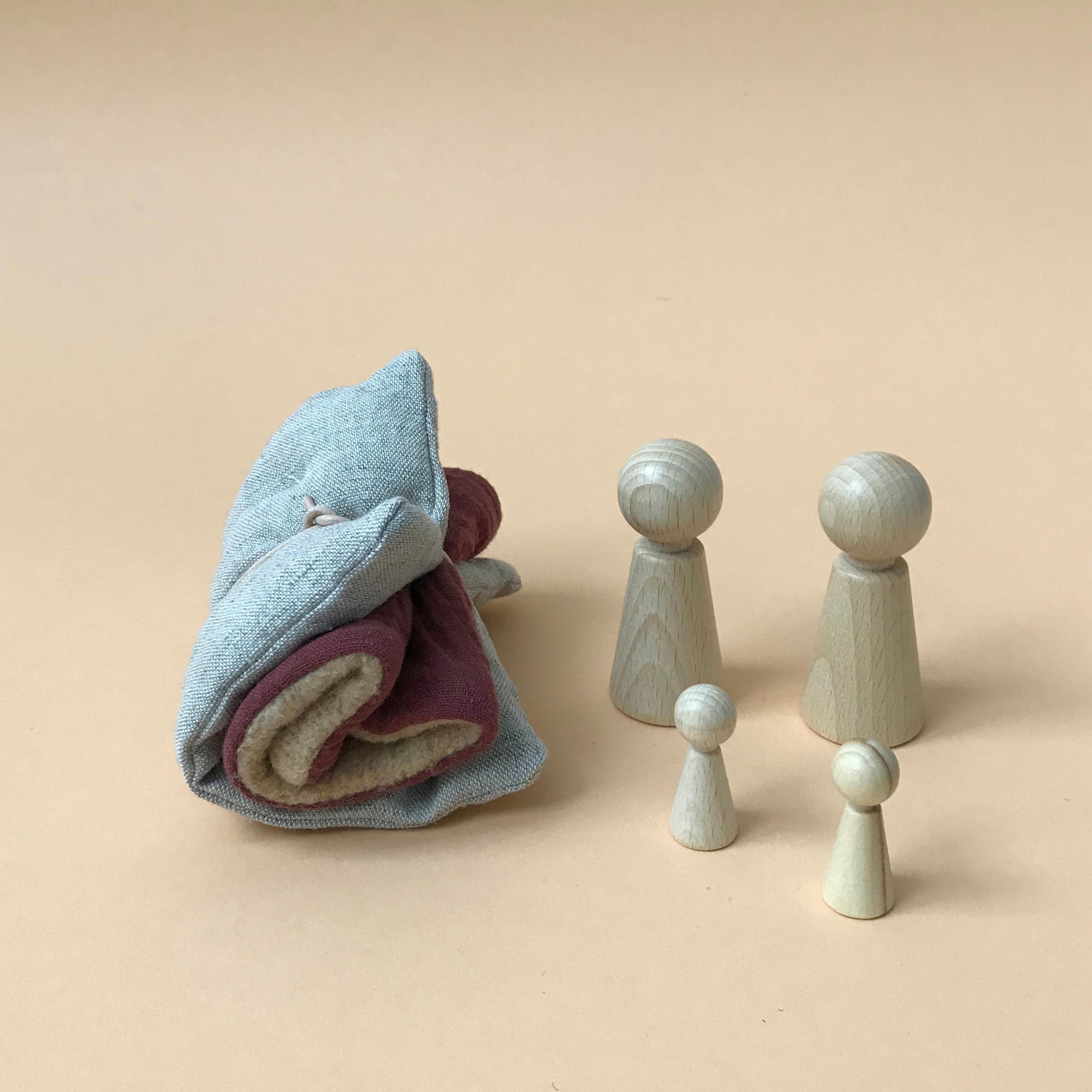 Little doll set