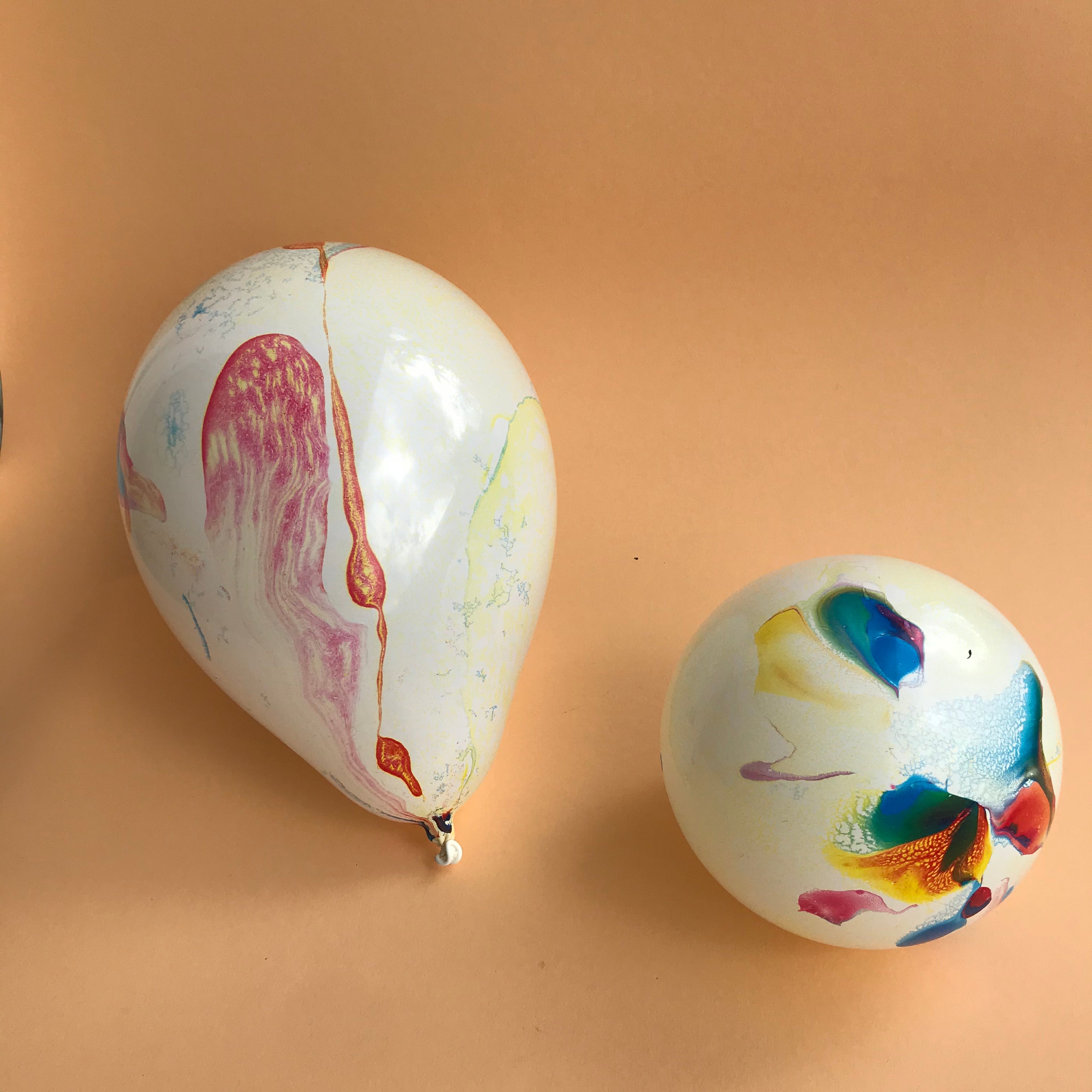 5 Marbled balloons