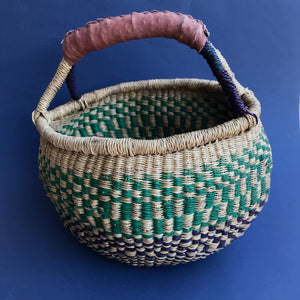 Seagrass basket middle No. 10