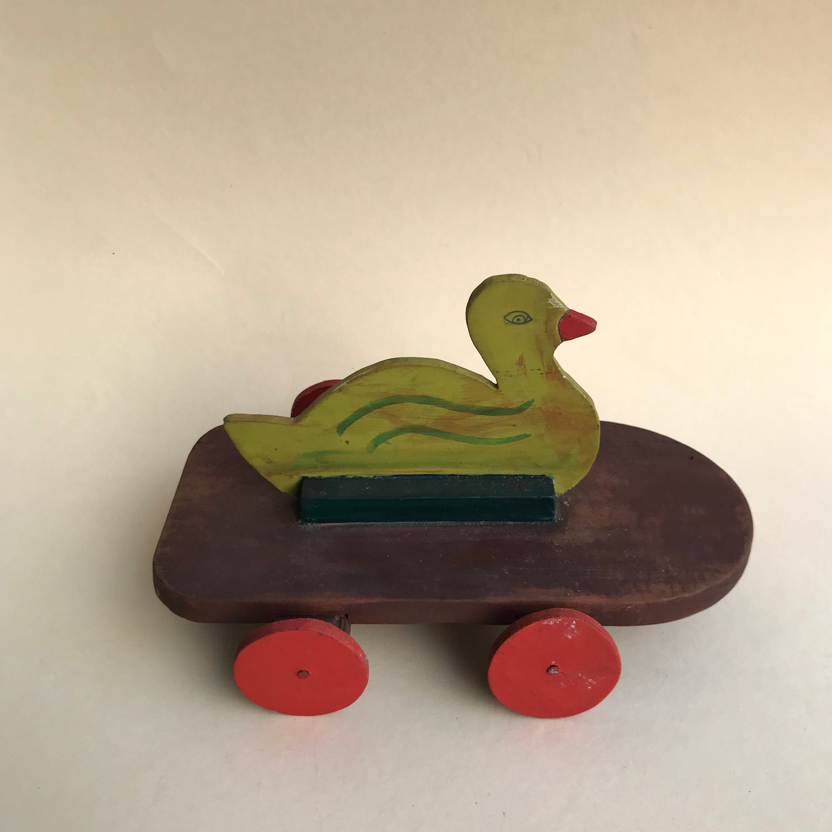 Wooden vintage duck