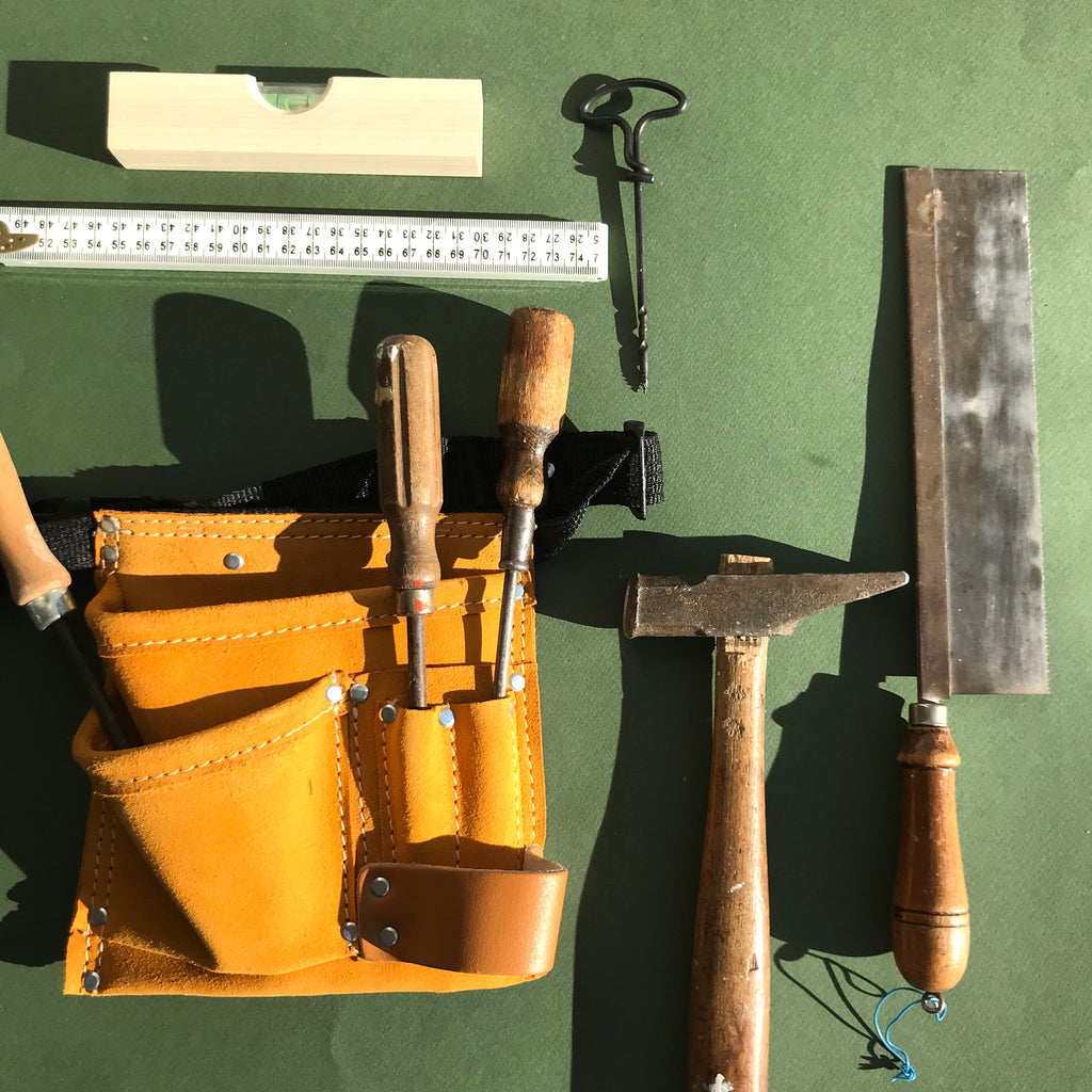 Leather toolbelt with vintage tools set 2