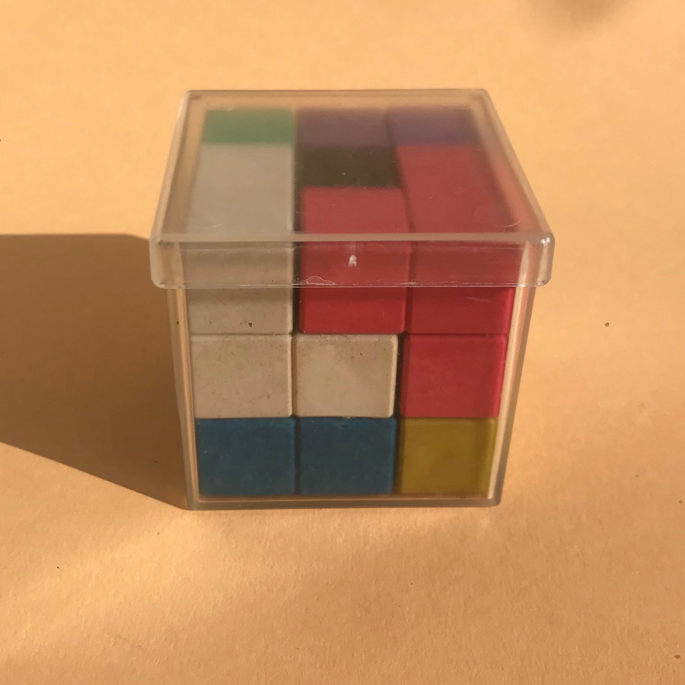 Cube puzzle